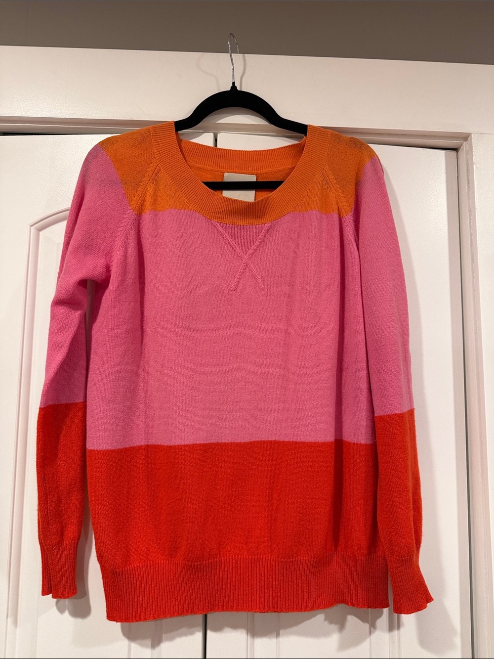 Seaton cashmere Crewneck Colorblock Sweater — Pink, Orange & Red XS